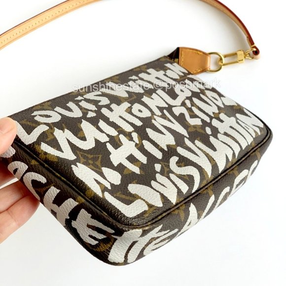 Limited Edition Louis Vuitton - Picture 5 of 11